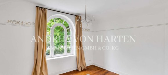 Здание с 8 комнатами в Вандсбек, Германия № 323742 21