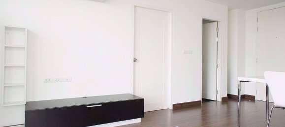 1 bedroom Condo in Watthana, Thailand No. 9558 3