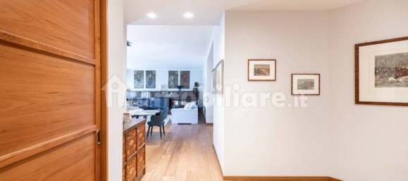 3 bedrooms Apartment in Milan, Italy No. 331047 26