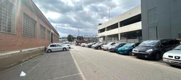 808m² Warehouse in Sant Marti, Spain No. 145569 4