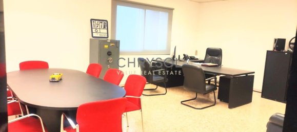 808m² Warehouse in Sant Marti, Spain No. 145569 20