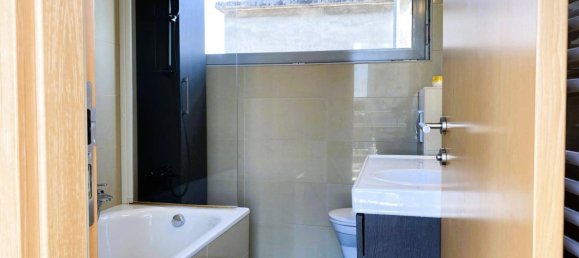 4 bedrooms Duplex in Margareten, Austria No. 247292 8