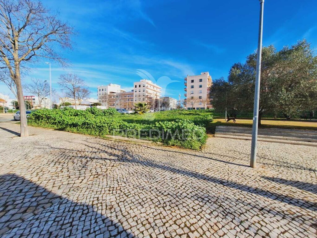  قطعة أرض في Loule, Portugal 465متر مربع رقم 47656
