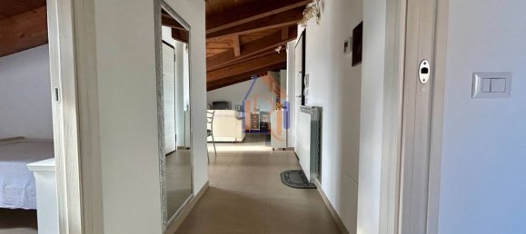 Ático de 3 habitaciónes en Satriano, Italy No. 172700 32