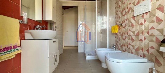 Ático de 3 habitaciónes en Satriano, Italy No. 172700 30