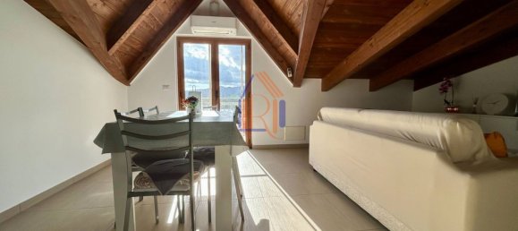 Ático de 3 habitaciónes en Satriano, Italy No. 172700 2