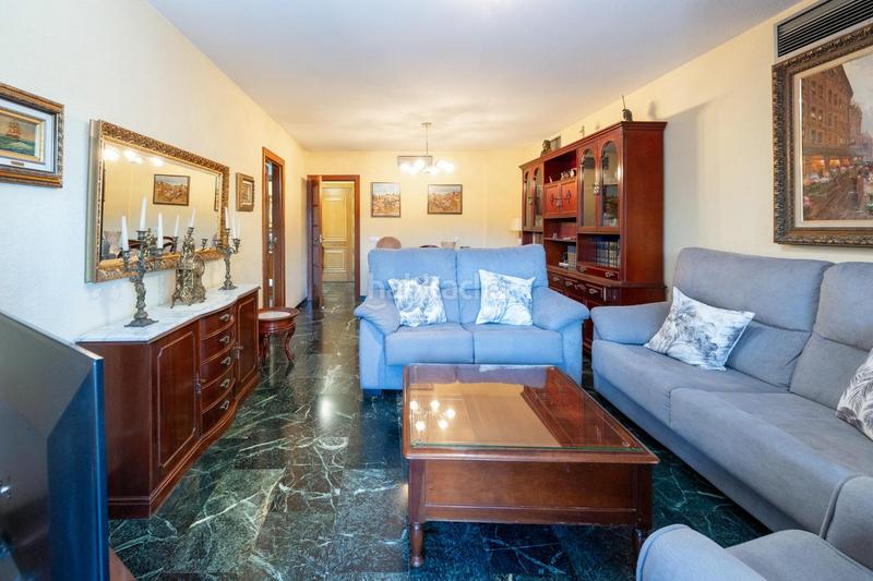 4 bedrooms Apartment in Granada, Spain No. 20051