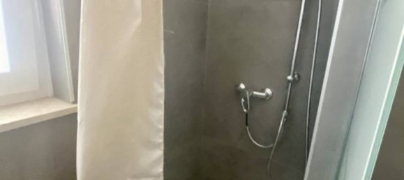 1 bedroom Apartment in Schio, Italy No. 301032 4