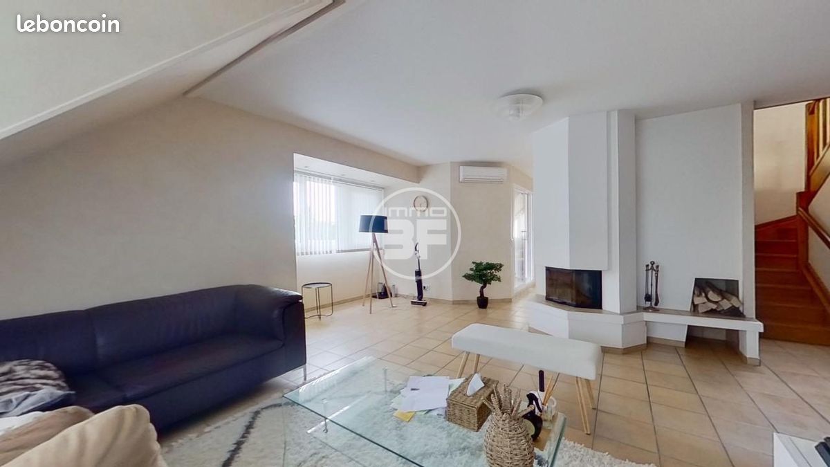 3 Schlafzimmer Doppelhaus in Saint-Louis, France, Nr. 254323