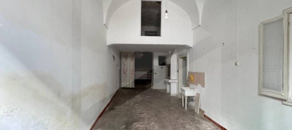 Дом с 3 комнатами в Остуни, Италия № 31410 16