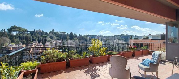 2 Schlafzimmer Penthouse in Rome, Italy, Nr. 81857 5