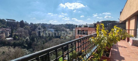 2 Schlafzimmer Penthouse in Rome, Italy, Nr. 81857 9