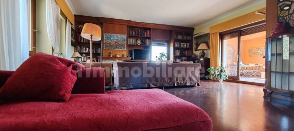 2 Schlafzimmer Penthouse in Rome, Italy, Nr. 81857 7