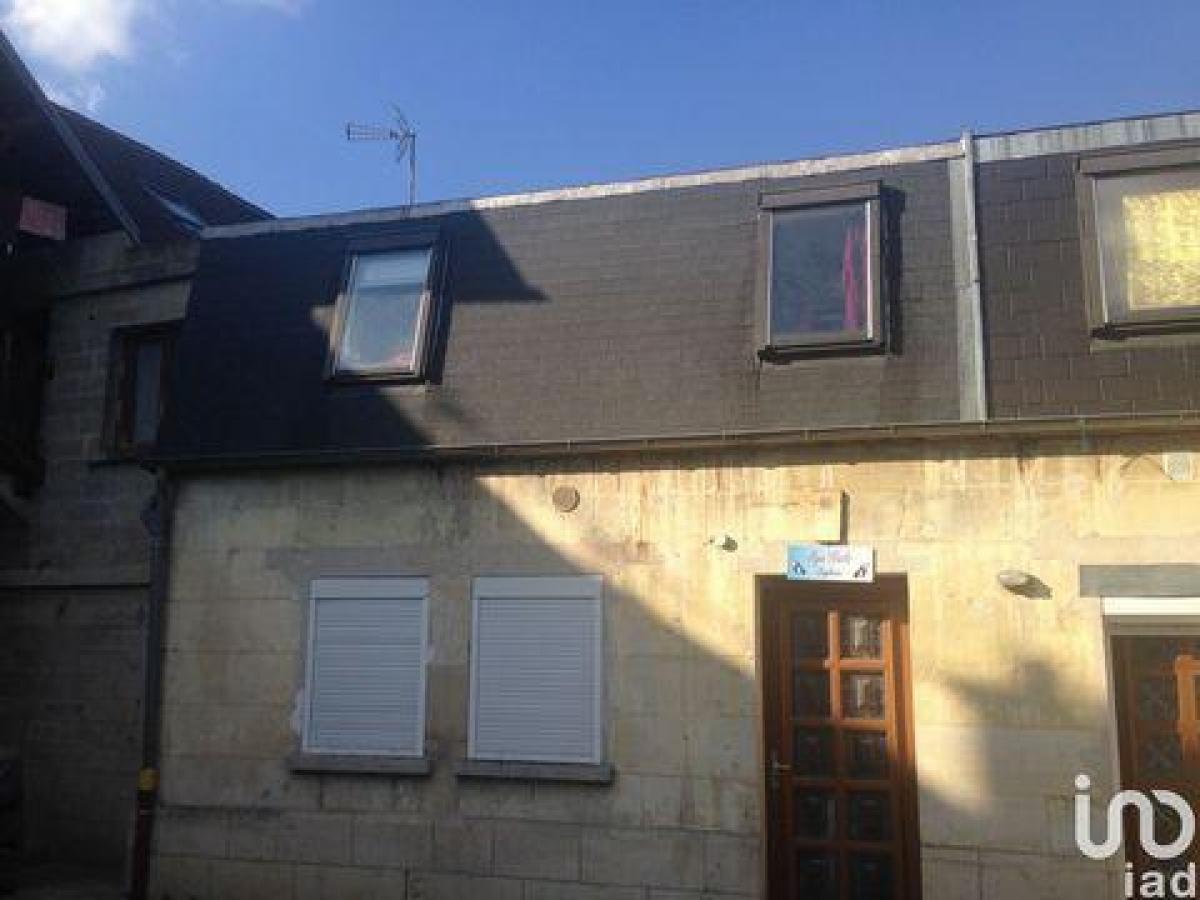 Casa de 2 dormitorios en Montataire, France No. 7209