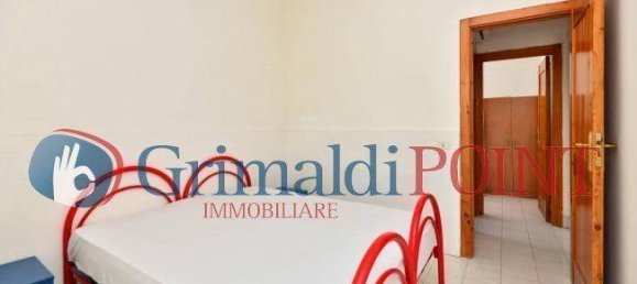 Дом с 8 спальнями в Gallipoli, Италия № 90353 36