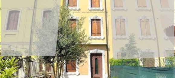 Дом с 5 комнатами в Соаве, Италия № 276465 2