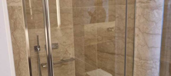 3 bedrooms Apartment in Germasogeia, Cyprus No. 18149 3