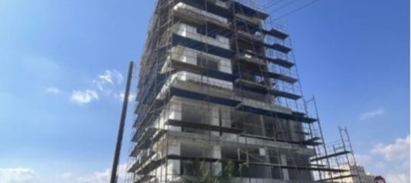 2 bedrooms Apartment in Larnaca, Cyprus No. 15956 4