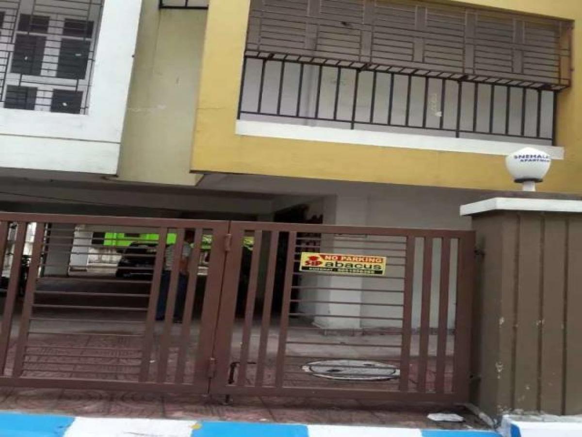 3 bedrooms House in Kolkata, India No. 13712