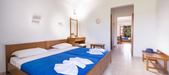 30-Zimmer Stadthaus in Chalkidiki, Greece, Nr. 7136 10
