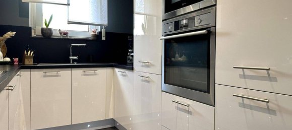 3 chambres Appartement à Offenbach, Germany No. 329070 10