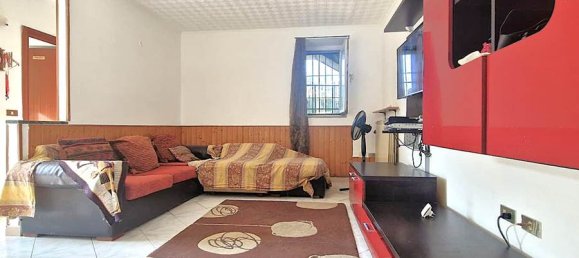 1 غرف نوم شقة في Castelletto sopra Ticino, Italy رقم 355390 3