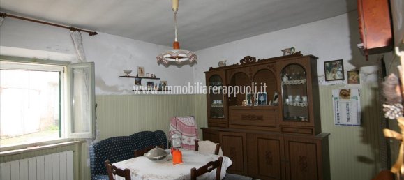 Дом с 13 комнатами в Торрита ди Сьена, Италия № 146857 5