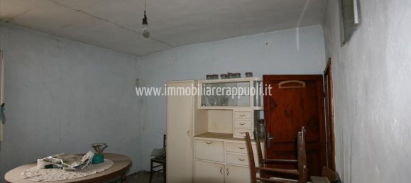 Дом с 13 комнатами в Торрита ди Сьена, Италия № 146857 11