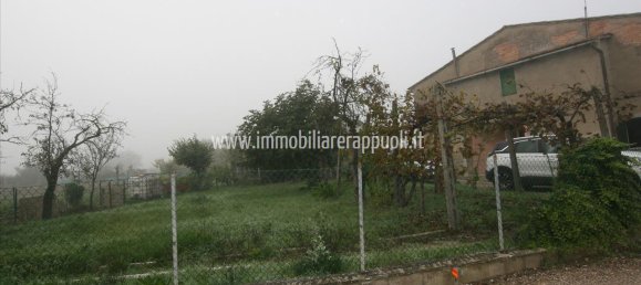 Дом с 13 комнатами в Торрита ди Сьена, Италия № 146857 8