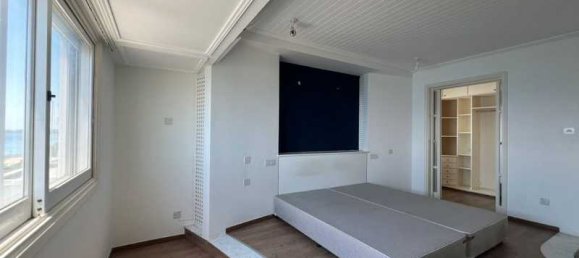 4 Schlafzimmer Wohnung in Limassol, Cyprus, Nr. 8257 5