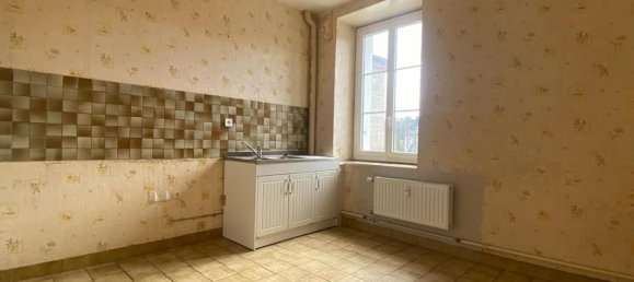 3 bedrooms Apartment in Montbrison, France No. 242349 4