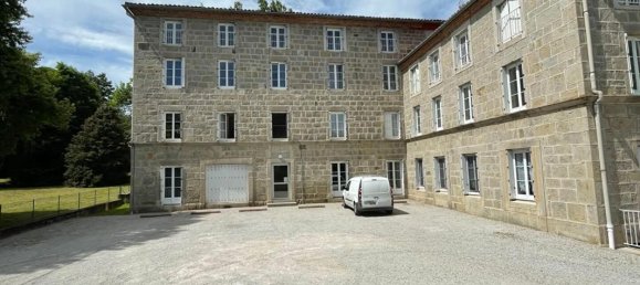 3 bedrooms Apartment in Montbrison, France No. 242349 6