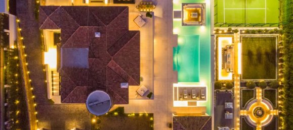 5 bedrooms Villa in Marbella, Spain No. 110344 38