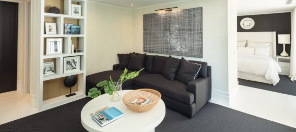 5 bedrooms Villa in Marbella, Spain No. 110344 14