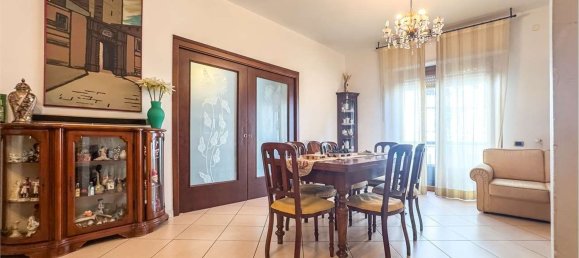 5 Schlafzimmer Wohnung in Cagliari, Italy, Nr. 355047 4