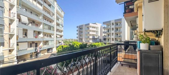 5 Schlafzimmer Wohnung in Cagliari, Italy, Nr. 355047 8