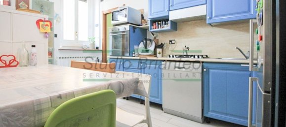 2غرفة شقة في Carate Brianza, Italy رقم 314703 22