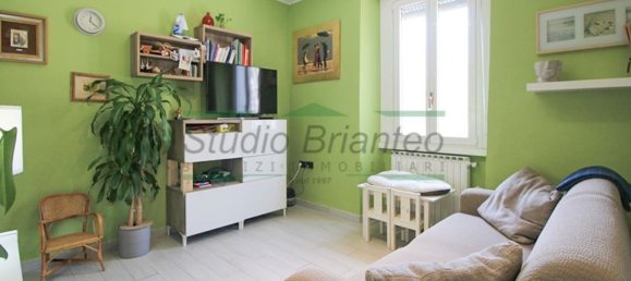 2غرفة شقة في Carate Brianza, Italy رقم 314703 15