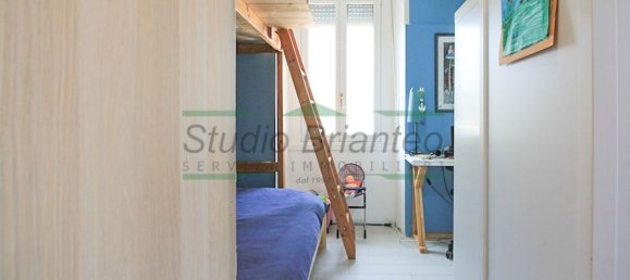 2غرفة شقة في Carate Brianza, Italy رقم 314703 37