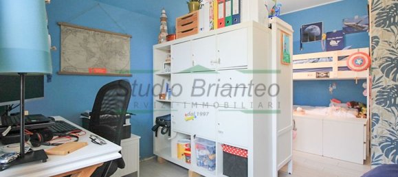 2غرفة شقة في Carate Brianza, Italy رقم 314703 7