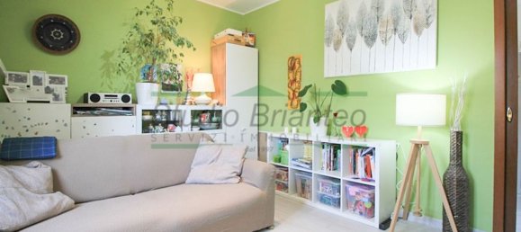 2غرفة شقة في Carate Brianza, Italy رقم 314703 16