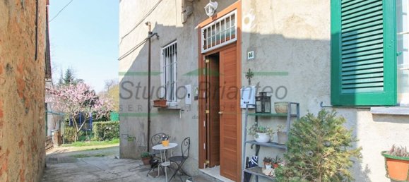 2غرفة شقة في Carate Brianza, Italy رقم 314703 4