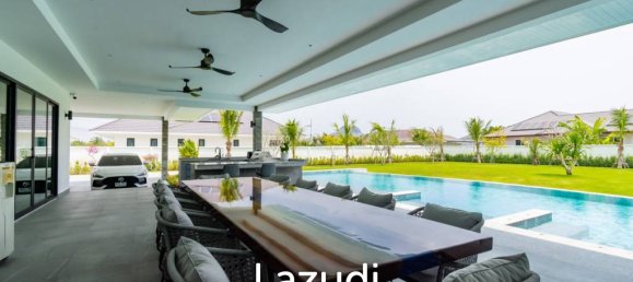 4 bedrooms Villa in Pran Buri, Thailand No. 13200 9