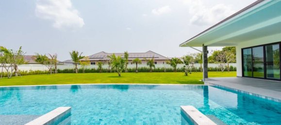 4 غرف نوم فيلا في Pran Buri, Thailand رقم 13200 2