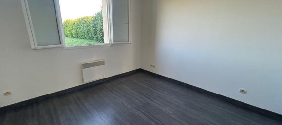 2 bedrooms House in Varennes-les-Narcy, France No. 205907 6