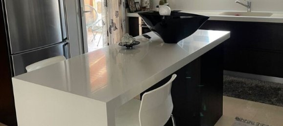 Propiedad comercial de 4 dormitorios en Thessaloniki, Greece No. 2257 10