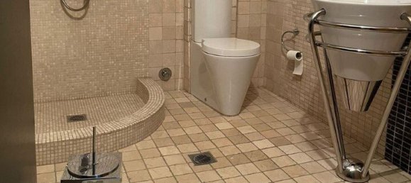 Propiedad comercial de 4 dormitorios en Thessaloniki, Greece No. 2257 14