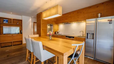 Apartamento de 3 dormitorios en Zell am See, Austria No. 203948