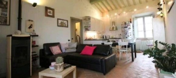 Квартира с 2 спальнями в Монтериджони, Италия № 108564 11