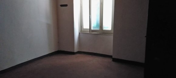 Casa de 9 divisões em Ne, Italy N.º 253802 4